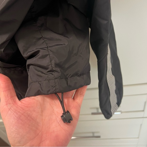 GARAGE Black and White Crop Windbreaker Jacket | Striped Sleeves | Size Small - Picture 7 of 10